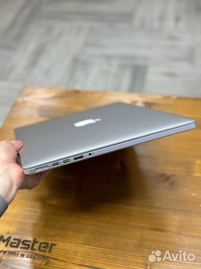 Apple MacBook Pro 15