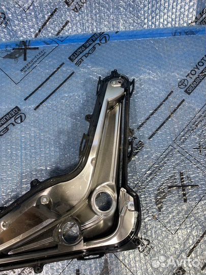 Стекло противотуманной фары Lexus Lx570 2015