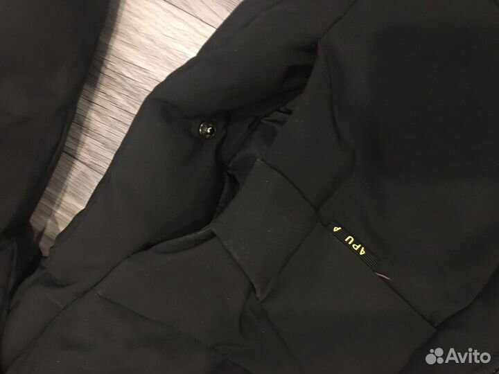 Пуховик зимний женский