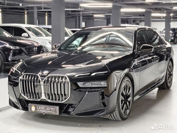 BMW 7 серия 3.0 AT, 2022, 6 000 км
