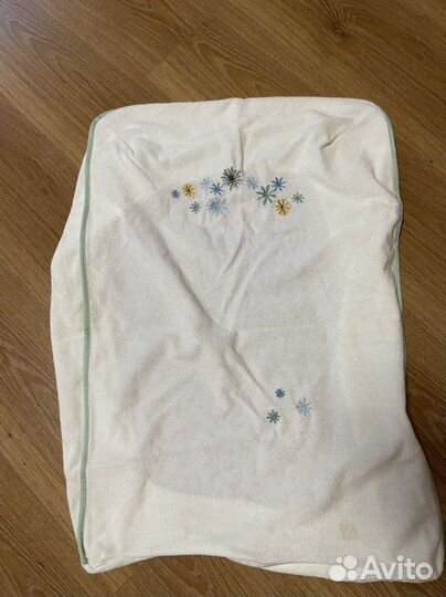 Пеленальная подстилка икеа, 48х74см