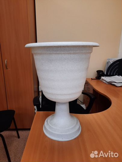 Кашпо для цветов