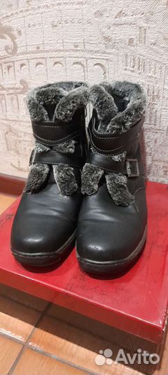 Ботинки женские