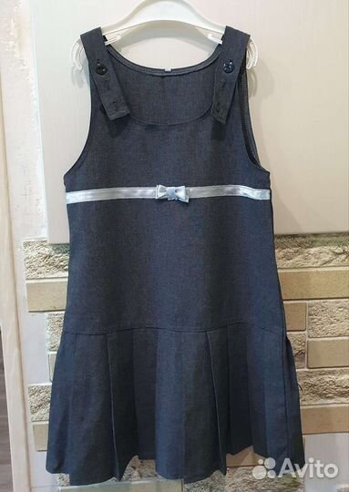 Сарафаны школьные 134,блузки 128