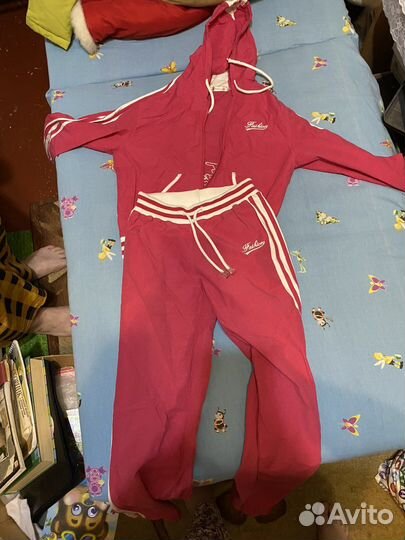 Костюм спортивный