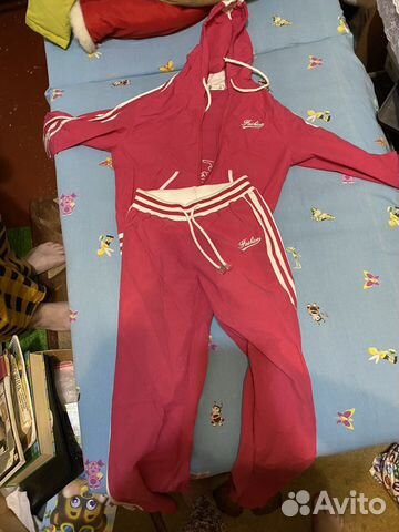 Костюм спортивный