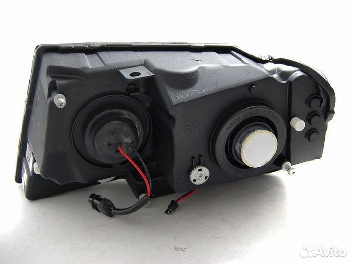 Фары Jeep Grand Cherokee WJ (99-05) lpch24