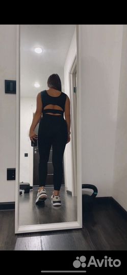 Спортивный костюм женский