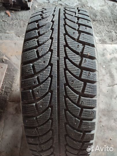 GT Radial Champiro IcePro SUV 265/70 R16