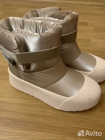 Дутики женские