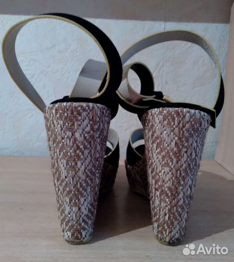 Летние сабо