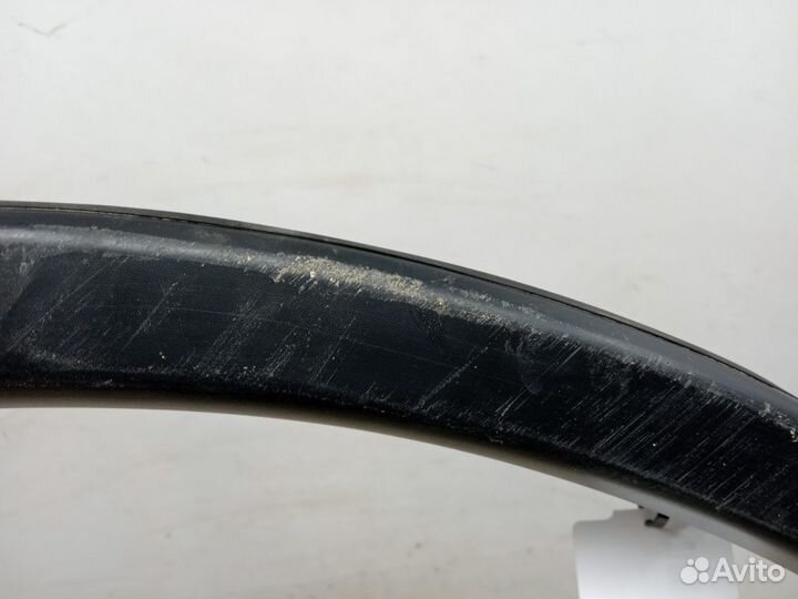 Накладка крыла задняя правая Mitsubishi Outlander