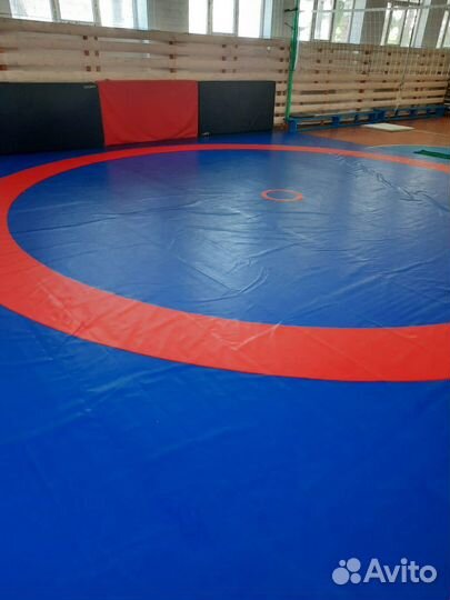 Борцовский ковёр, татами