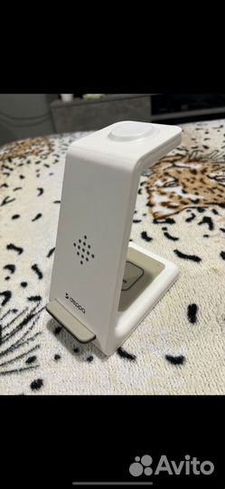 Беспроводная зарядка (панель 3 в 1)