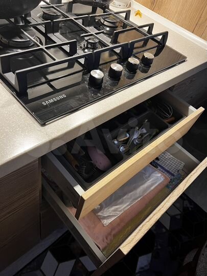 3-к. квартира, 70,2 м², 1/10 эт.