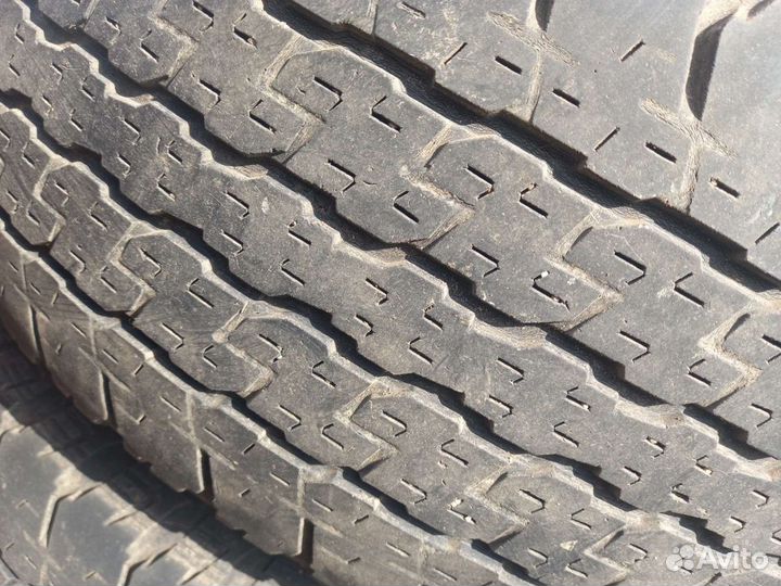 Bridgestone Dueler H/L 265/65 R17