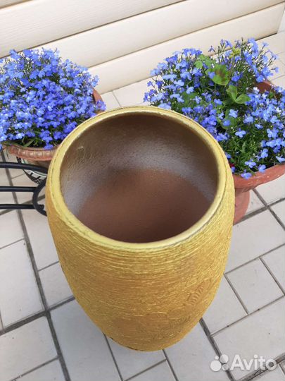 Напольная ваза