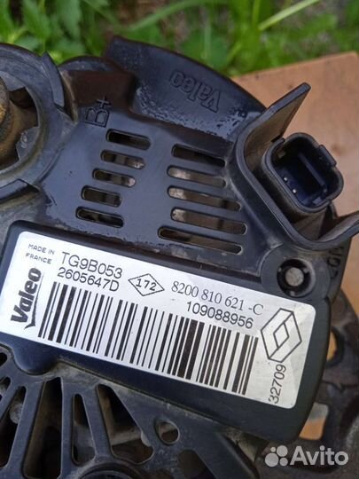 Генератор Рено Логан1