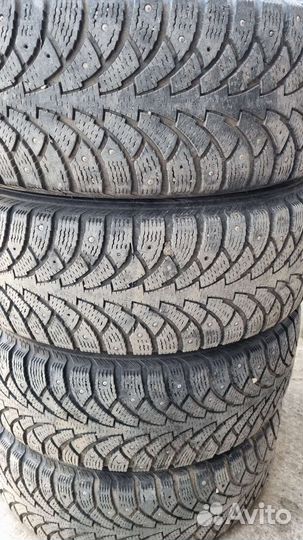 Nokian Tyres Nordman 4 215/65 R16 102T
