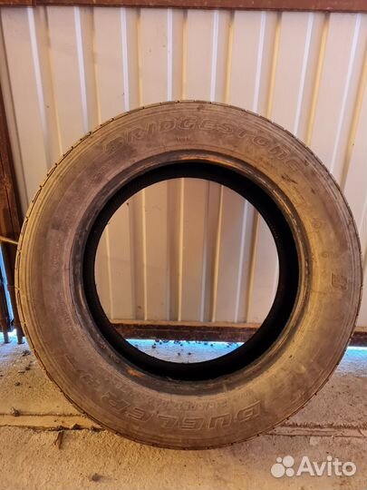 Bridgestone Dueler H/T 843 215/60 R17