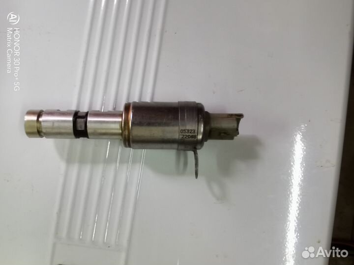 Электромагнитный клапан фазорегулятора распределит