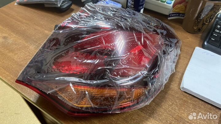 Фонарь задний наружный правый opel astra J (2010)