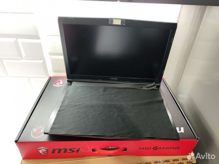 Игровой ноутбук MSI GE72 6QF Apache Pro
