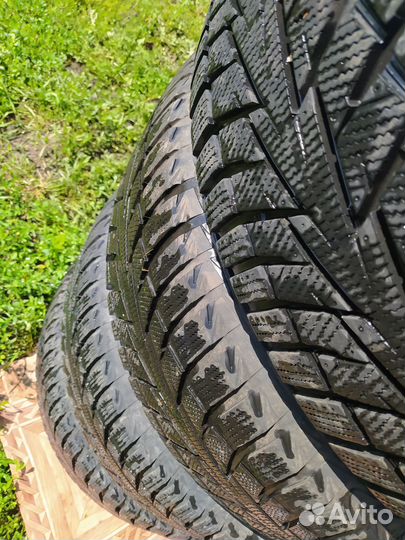 Hankook Winter I'Cept X RW10 255/50 R20 105T
