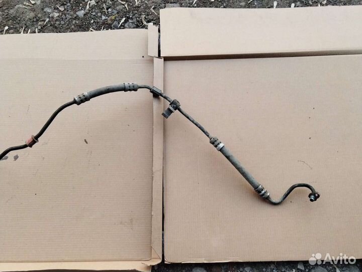 Трубка Гура Ситроен С4