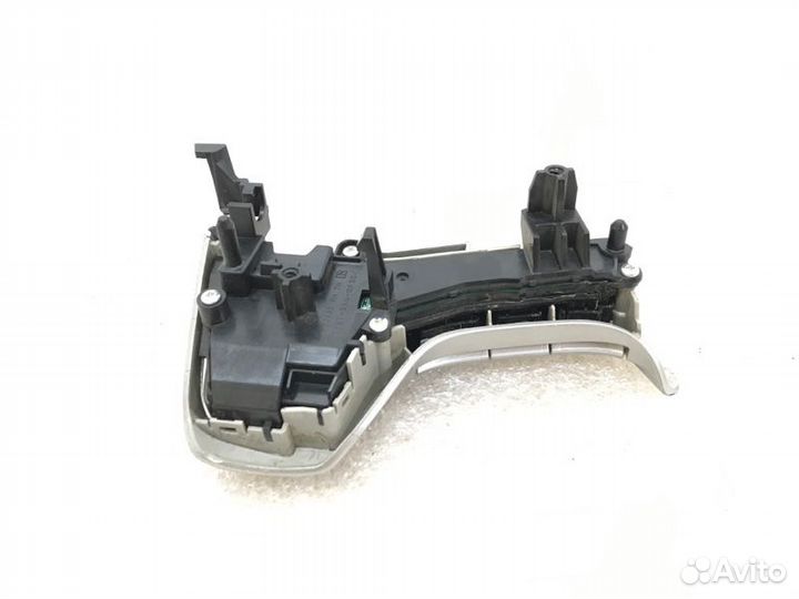 Кнопки руля правые Mitsubishi L200 KL1T 4N15 2022