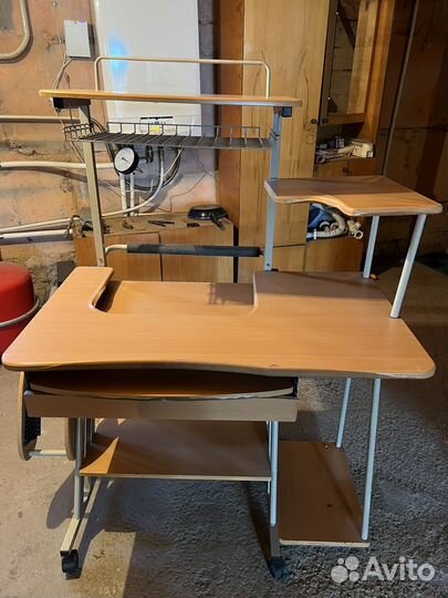 Компьютерный стол бу