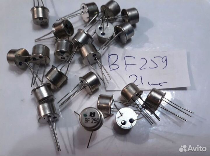 Винтажная электроника SU169, BF259, 2Т6551 и друг