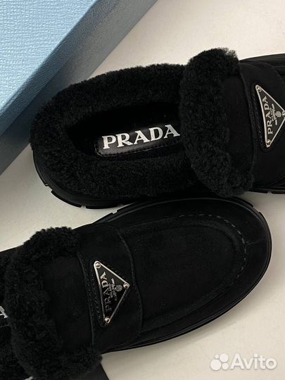 Лоферы Prada