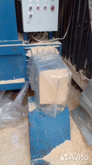 Стружка древесная в брикетах оптом