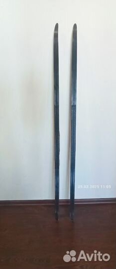 Лыжи беговые 185 см