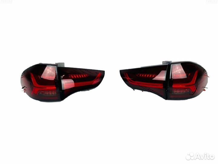 Стоп - сигналы Mitsubishi Pajero Sport D1606