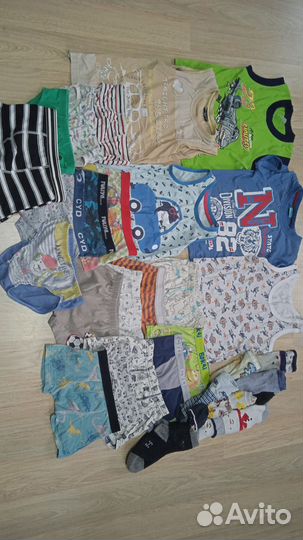 Огромный пакет одежды для мальчика 4-5 лет