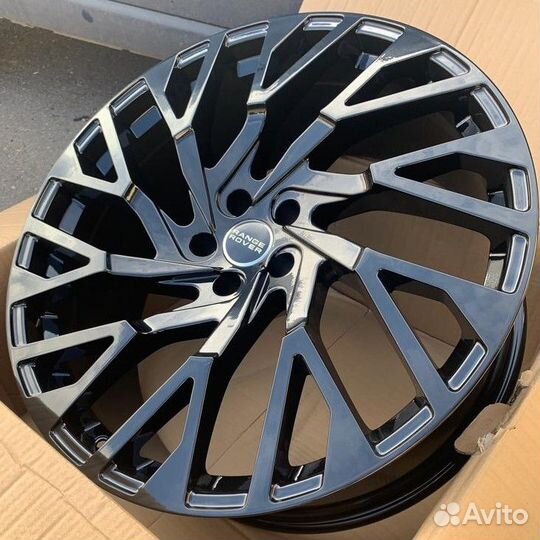 Диски для Audi Q7 4M R22