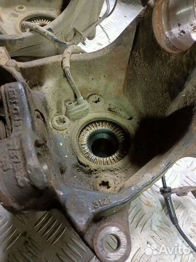 Поворотные кулаки BMW X3 F25