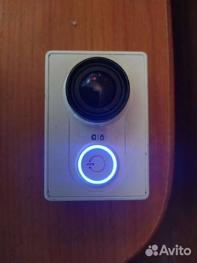Экшн камера xiaomi yi