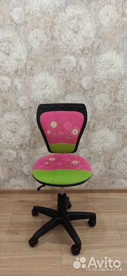 Детское компьютерное кресло бу