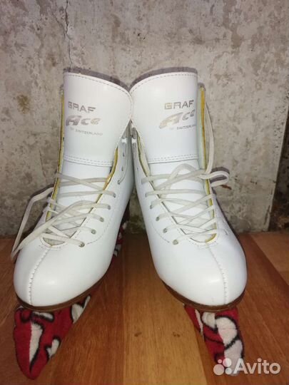 Коньки для фигурного катания профессиональные