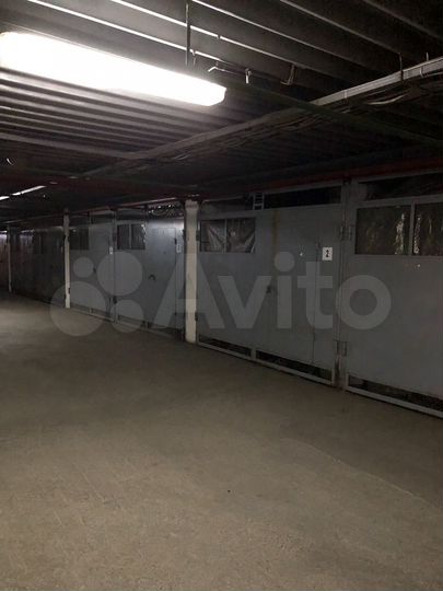 Машиноместо, 15 м²