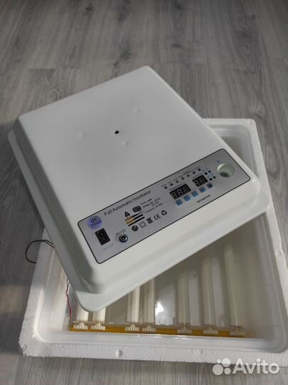 Инкубатор для яиц автоматический. Гарантия 6 мес