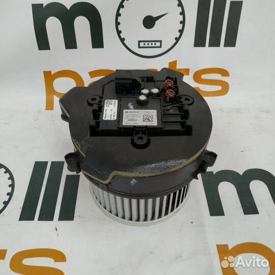 Моторчик печки Bmw 520D G30 2019