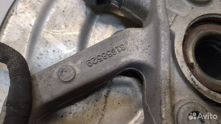 Ступица (кулак, цапфа) левая задняя Volvo S90, 2018