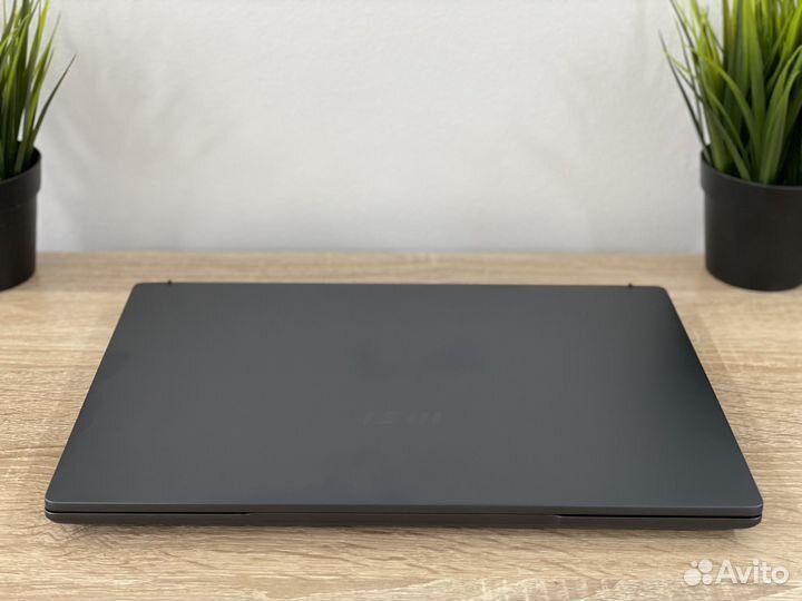 Ноутбук MSI Modern 14