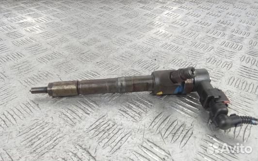 Форсунка дизельная opel astra J (GEA26AL03)