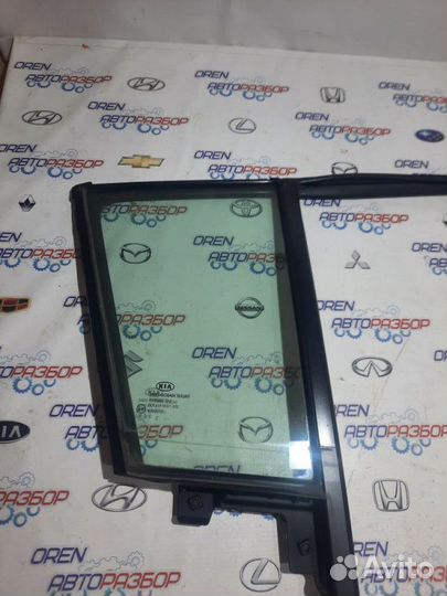 Форточка двери задняя правая Kia Sportage 3 2.0