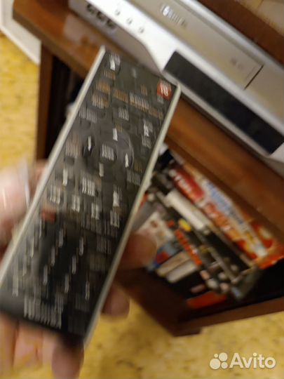 Видеомагнитофон +Dvd плеер toshiba